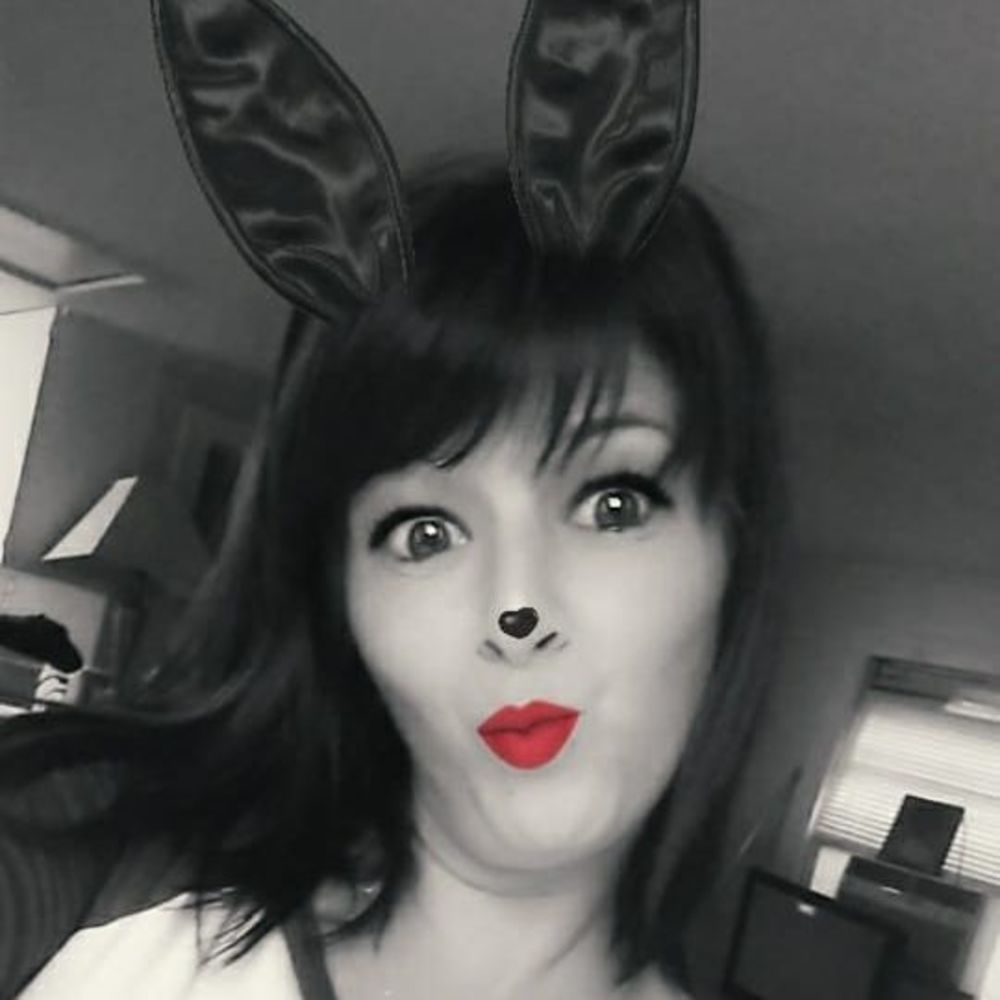 Meet your Posher, Jenny